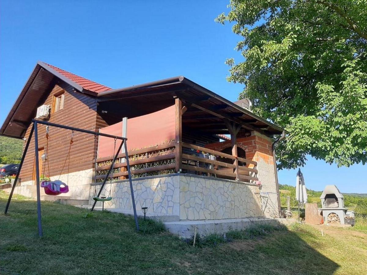 فيلا Matan House Otočac المظهر الخارجي الصورة