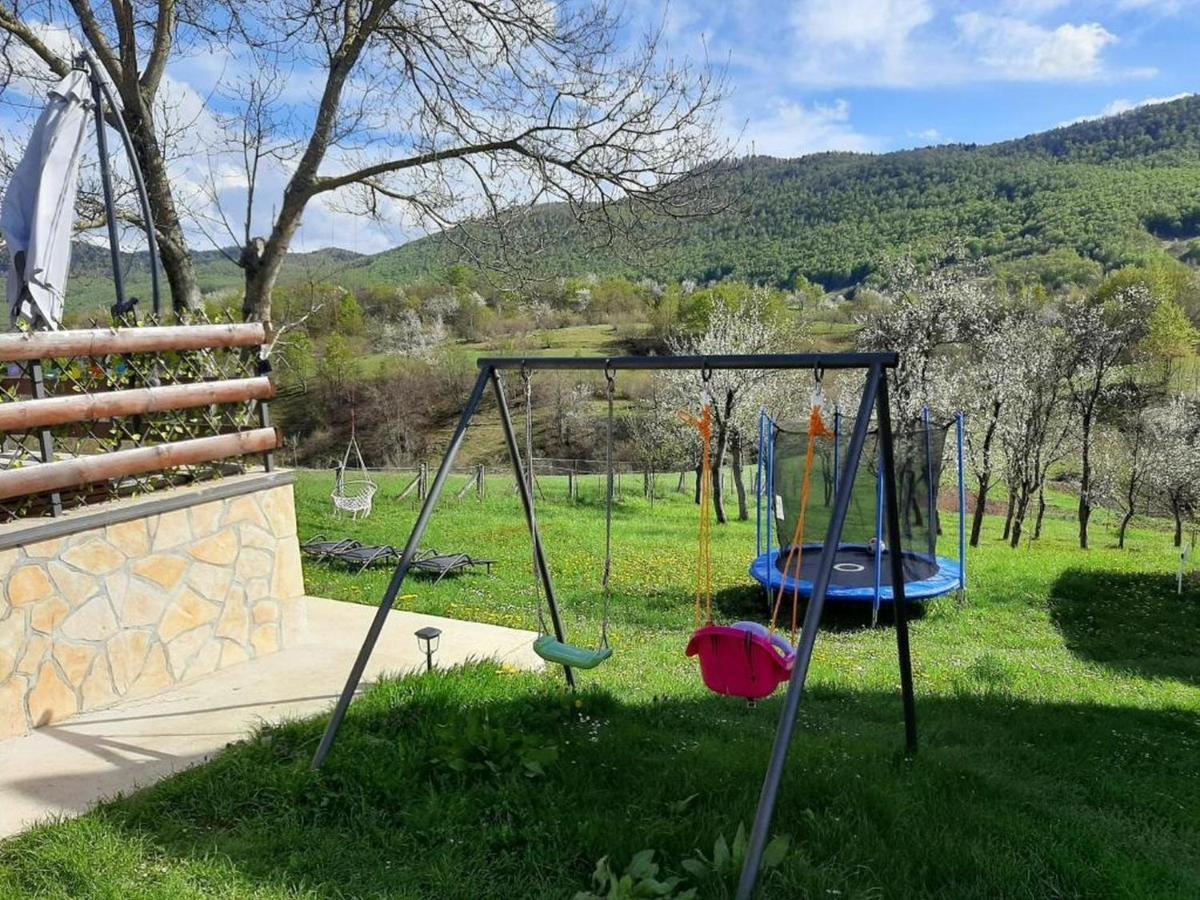 فيلا Matan House Otočac المظهر الخارجي الصورة