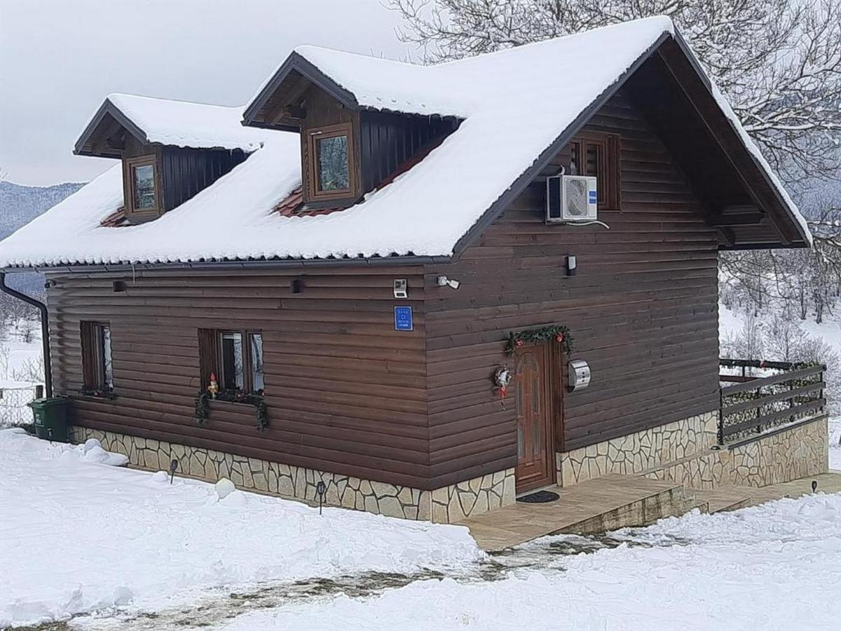 فيلا Matan House Otočac المظهر الخارجي الصورة